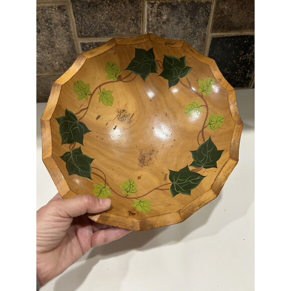 Vintage Large Footed Bowl...Hand Painted Leaves....Maple 1950's - Picture 9 of 13